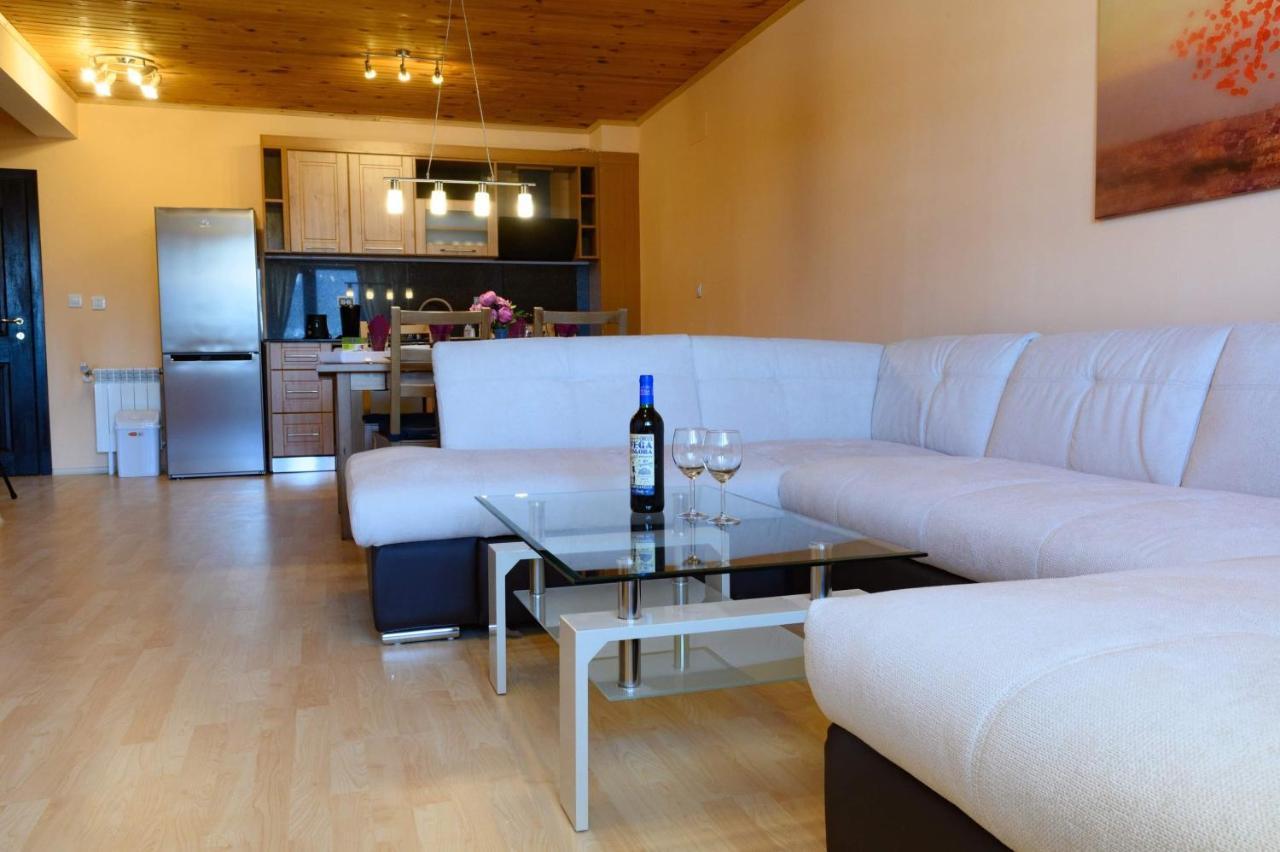 Pearl Apartments بامبوروفو المظهر الخارجي الصورة