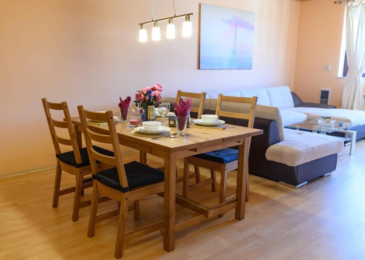 Pearl Apartments بامبوروفو المظهر الخارجي الصورة
